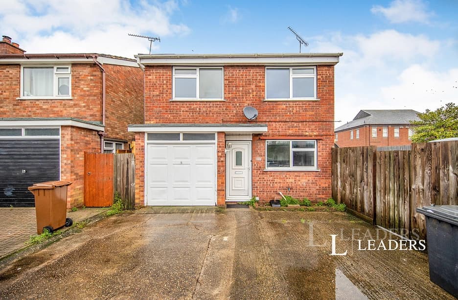 Mandy Close, Ipswich, Suffolk, IP4 — photo 1
