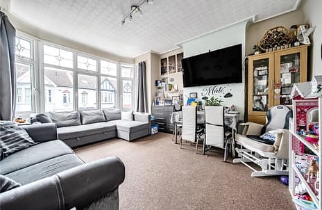 Inverness Avenue, Westcliff-on-Sea, Essex, SS0 — photo 2