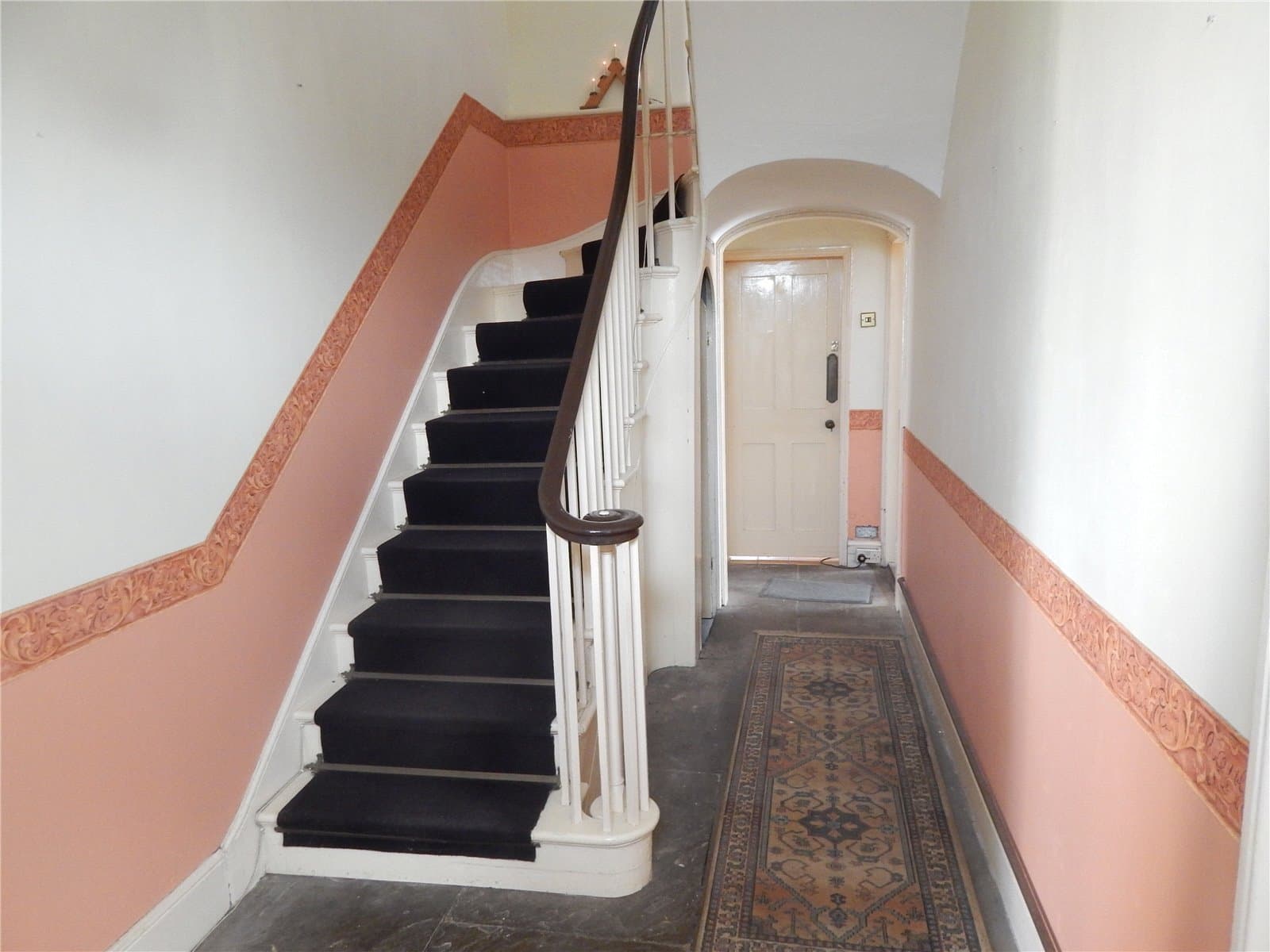 Refurbishment opportunity — photo 2