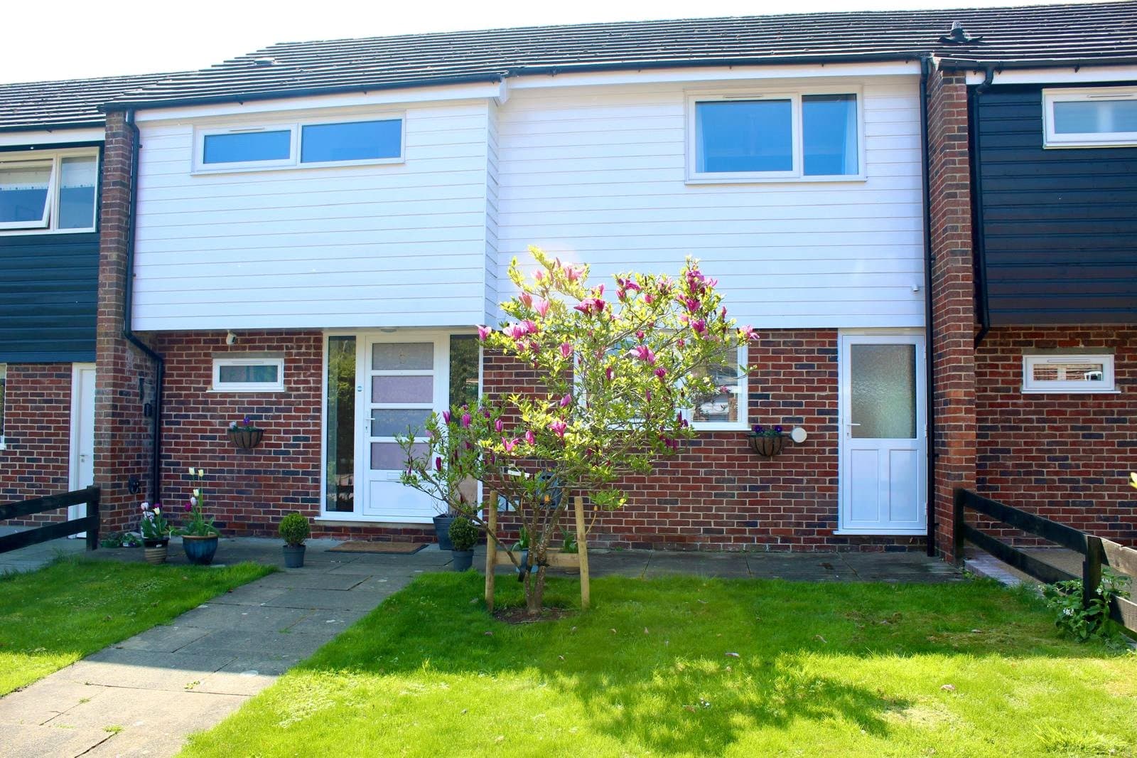 3 bedroom mid terrace house in the popular village of Shoreham — photo 1
