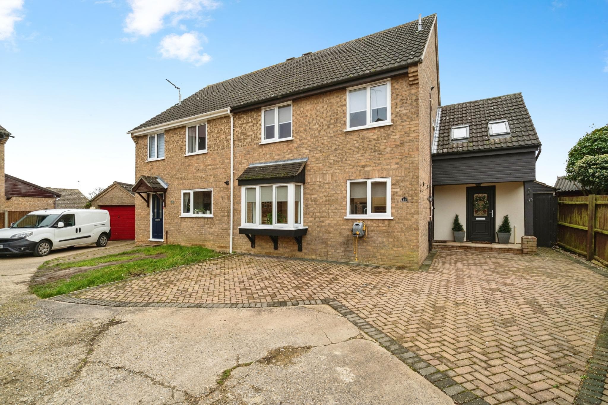 5 bedroom Semi-detached house, Gunton Road‚ Loddon, Norwich‚ NR14 — photo 2