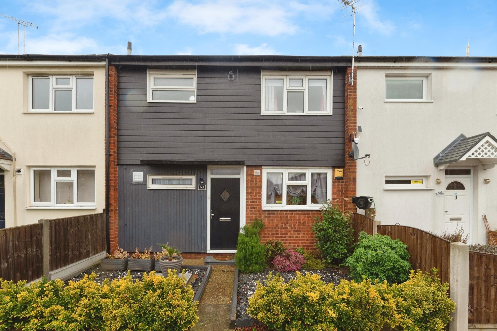 3 bedroom Terraced house, Great Spenders‚ Basildon‚ SS14 — photo 4