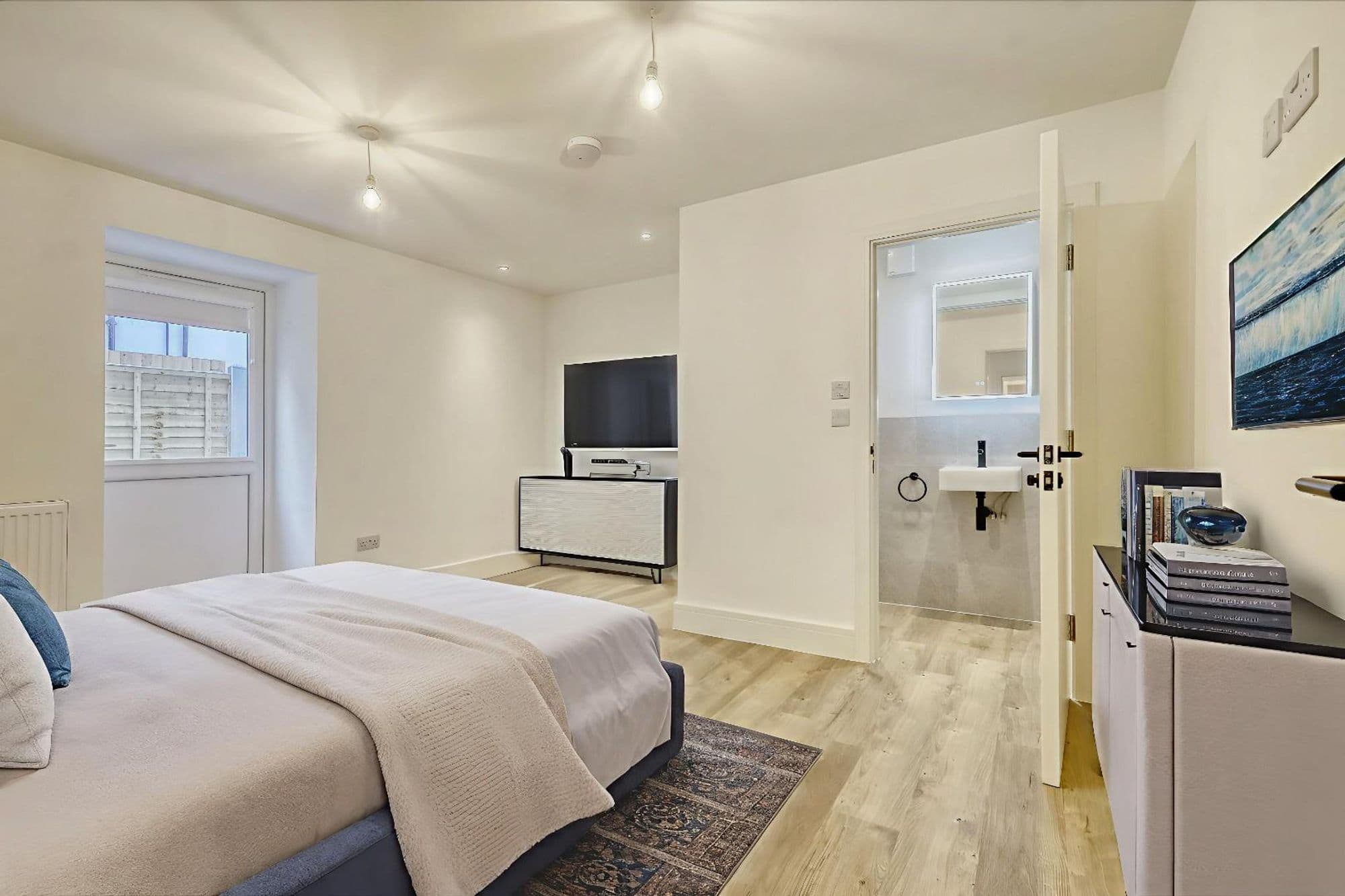 2 Bedroom Other — photo 4