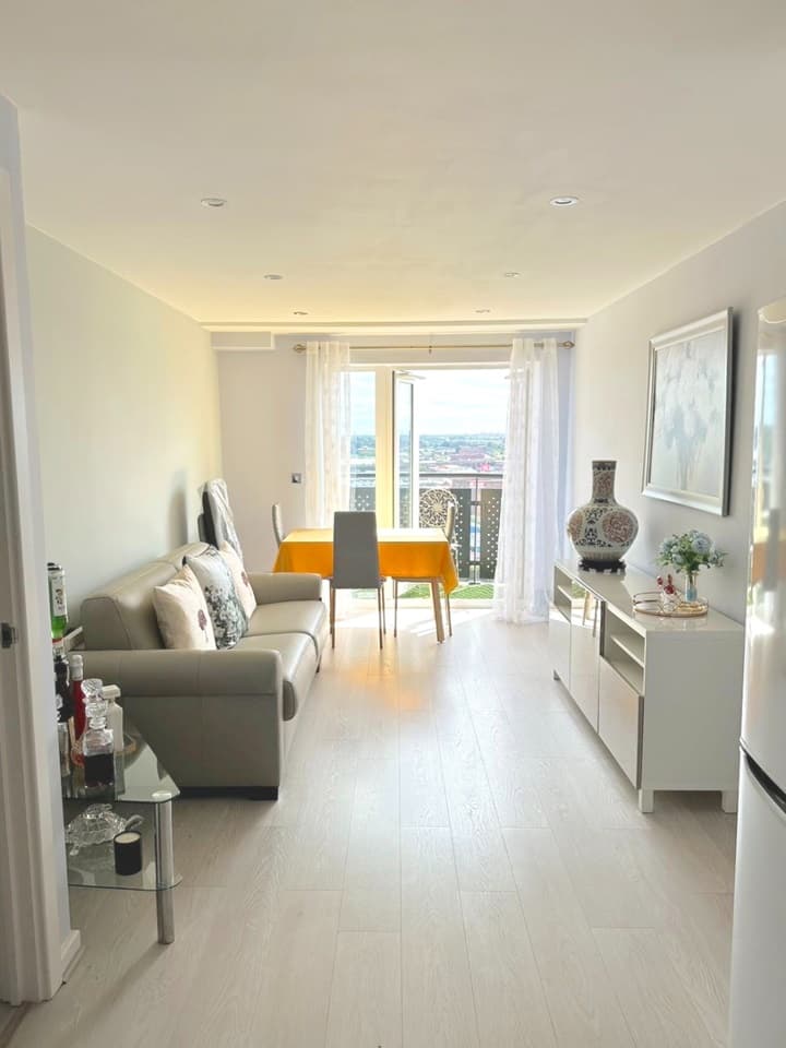 1 Bed Flat, Masshouse Plaza, B5 — photo 3