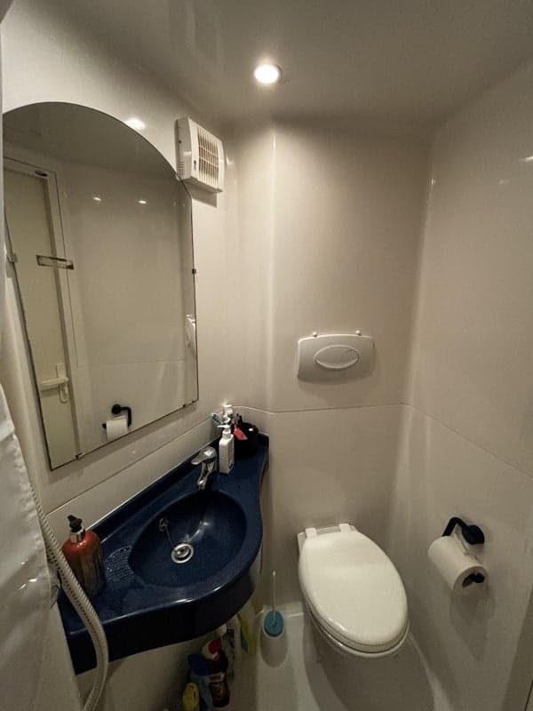 Room in a Shared Flat, Canalside, B19 — photo 5