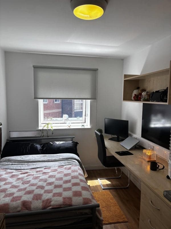 Room in a Shared Flat, Canalside, B19 — photo 2