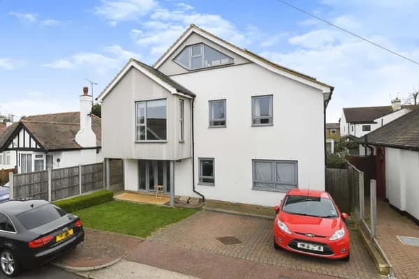 Leigh Brook Mews, Leigh-on-Sea, Essex..., Leigh-On-Sea — photo 1