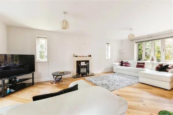 Honeysuckle Way, Attleborough, Norfol..., Norfolk — photo 4