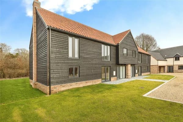 Talbot Manor Garden, Plot 7, Lynn Roa..., Fincham — photo 1