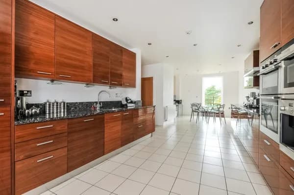 Wilberforce Court, Westerham Road, Ke..., Keston — photo 2