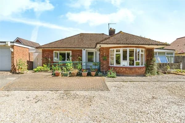Tunstead Road, Hoveton, Norwich, Norf..., Norwich — photo 1