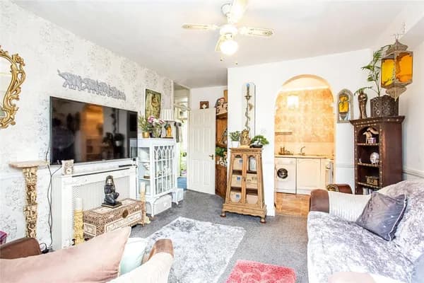 Hamstel Road, Southend-on-Sea, Essex,..., Essex — photo 4
