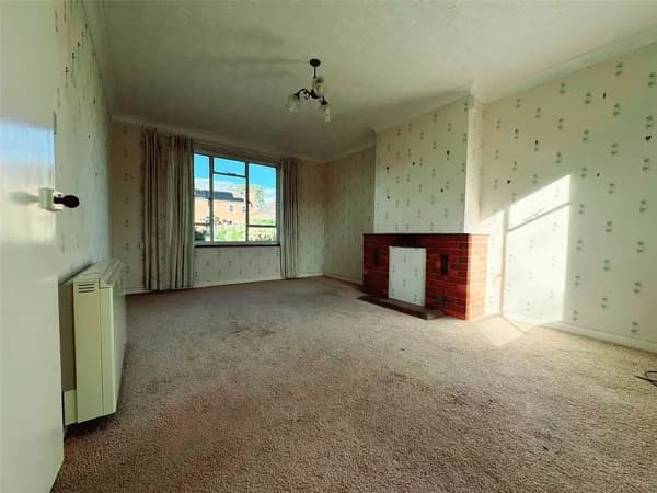 Middle Road, Great Plumstead, Norwich..., Norwich — photo 3