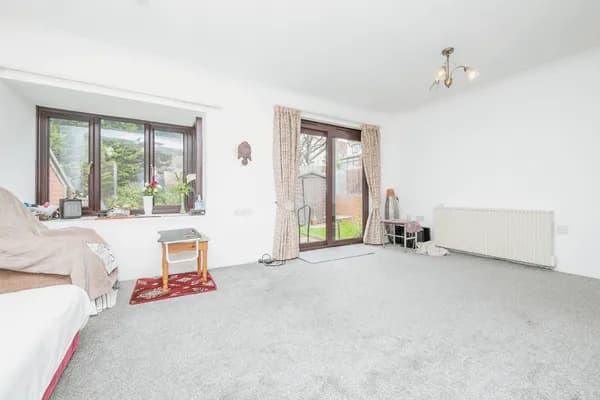Orchard Gardens, Ipswich Road, Colche..., Colchester — photo 3