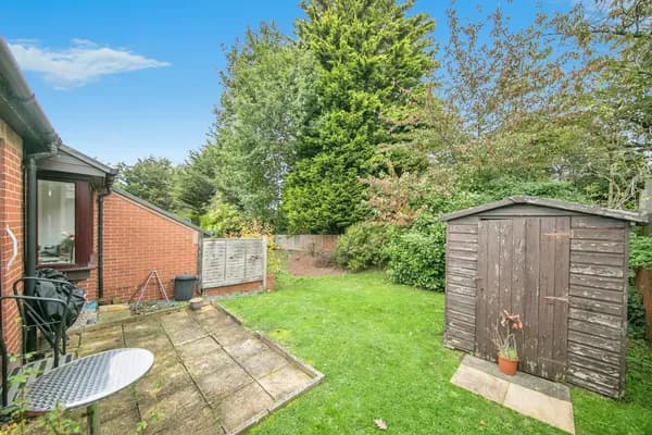 Orchard Gardens, Ipswich Road, Colche..., Colchester — photo 5