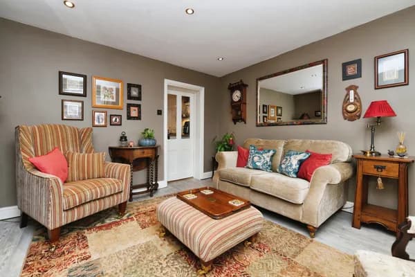 Hatch Road, Pilgrims Hatch, Brentwood..., Brentwood — photo 3