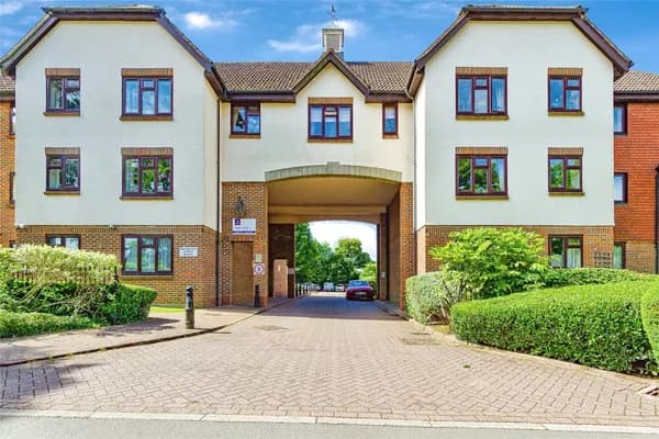 Tudor Court, 210 Main Road, Westerham..., Westerham — photo 1