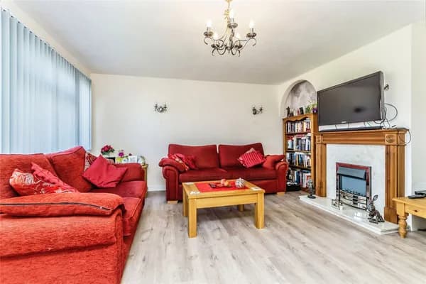 Magnolia Drive, Biggin Hill, Westerha..., Westerham — photo 2