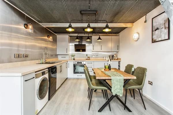 Rochford Lofts, Pollards Close, Rochf..., Rochford — photo 4
