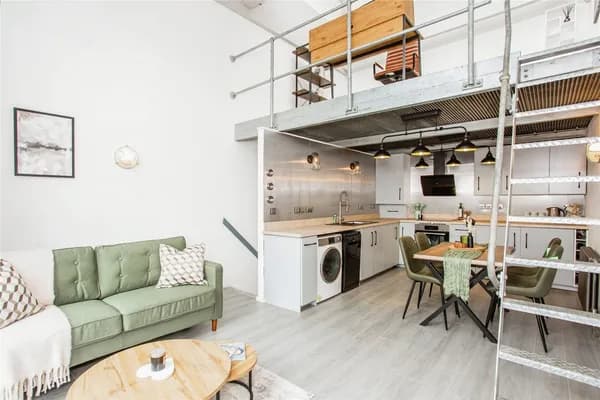 Rochford Lofts, Pollards Close, Rochf..., Rochford — photo 3