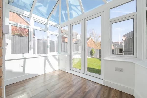 Sarah Rand Road, Hadleigh, Ipswich, S..., Ipswich — photo 4