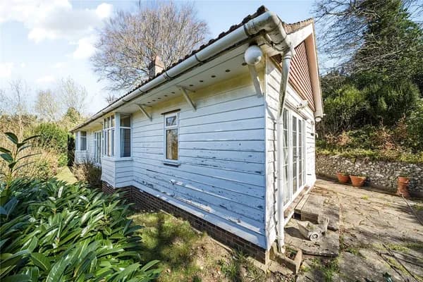 Sutherland Avenue, Biggin Hill, Weste..., Westerham — photo 1
