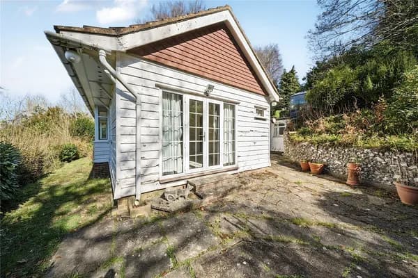 Sutherland Avenue, Biggin Hill, Weste..., Westerham — photo 2