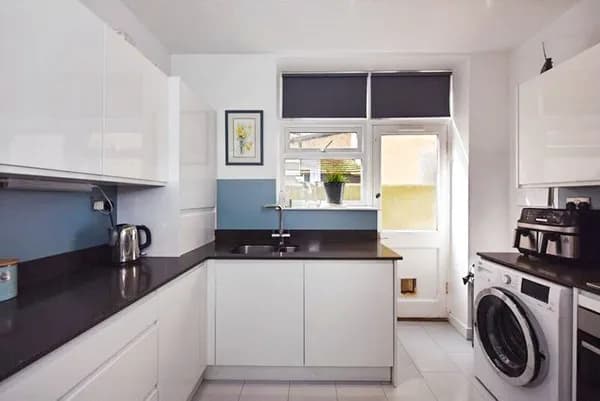 Gloucester Terrace, Thorpe Bay, Essex..., Essex — photo 3
