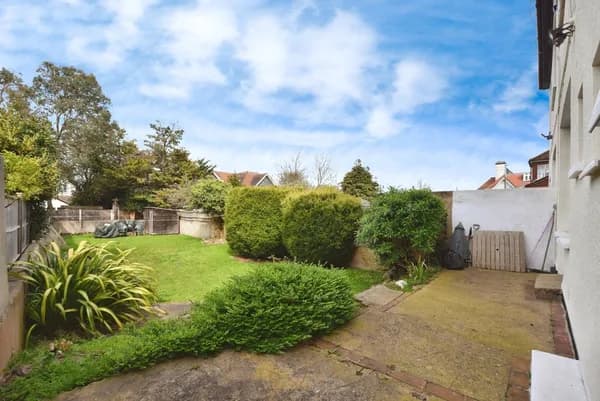 Gloucester Terrace, Thorpe Bay, Essex..., Essex — photo 4