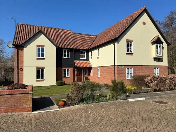 Bridge Broad Close, Wroxham, Norwich,..., Norwich — photo 1