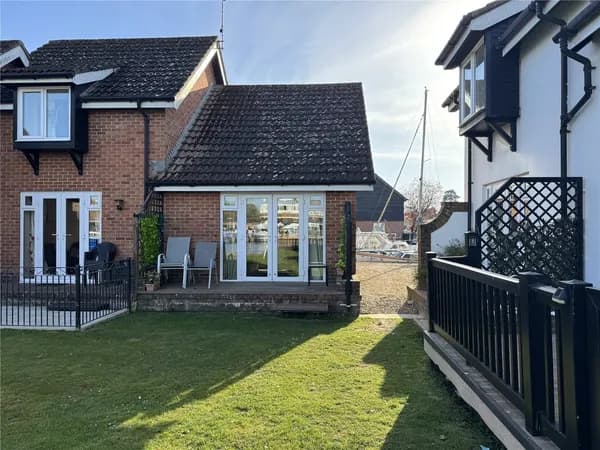 Staitheway Road, Wroxham, Norwich, No..., Norwich — photo 1