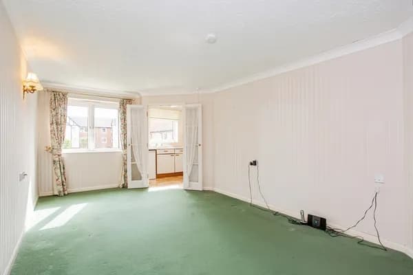 Station Road, Thorpe Bay, Essex, SS1, Essex — photo 3