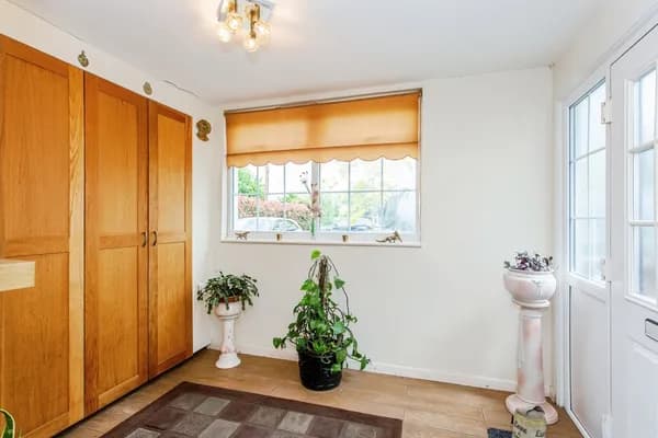 Little Wakering Road, Barling Magna, ..., Southend-On-Sea — photo 2