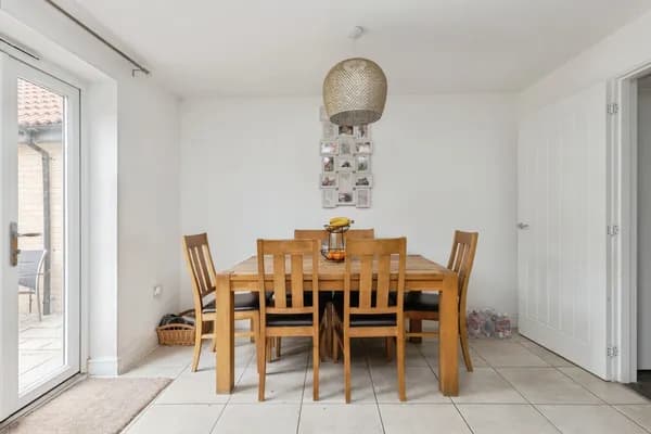 Robin Grove, WYMONDHAM, Norfolk, NR18, Norfolk — photo 3