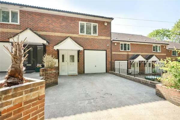 Beech Road, Biggin Hill, Westerham, TN16, Westerham — photo 1