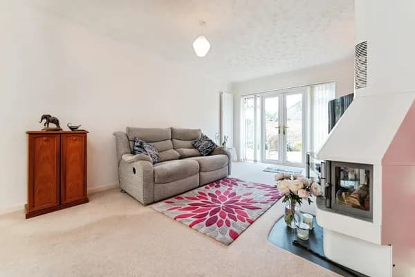 Manor Court Road, Witchford, Ely, Cam..., Ely — photo 4