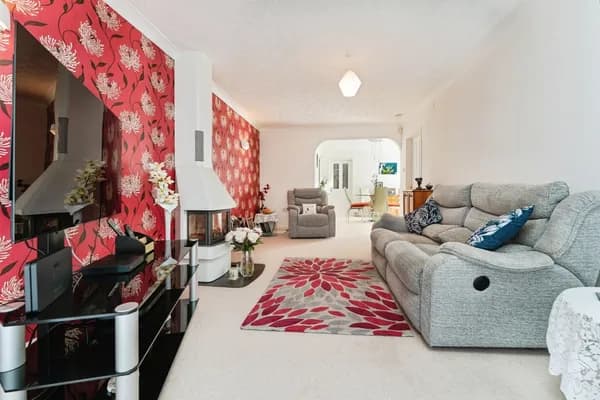 Manor Court Road, Witchford, Ely, Cam..., Ely — photo 2