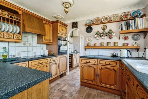 Bury Road, Hopton, Diss, Suffolk, IP22, Diss — photo 2