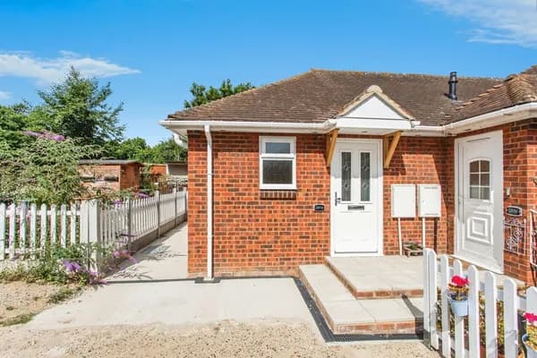 Prince Avenue, Westcliff-on-Sea, Esse..., Essex — photo 1