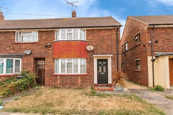 Chaingate Avenue, Southend-on-Sea, Es..., Essex — photo 1