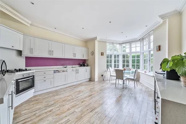 Parkmore, Wilderness Road, Chislehurs..., Chislehurst — photo 3