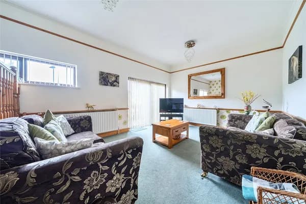 Eagles Drive, Tatsfield, Westerham, TN16, Westerham — photo 4
