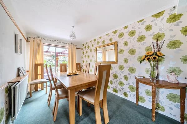 Eagles Drive, Tatsfield, Westerham, TN16, Westerham — photo 5
