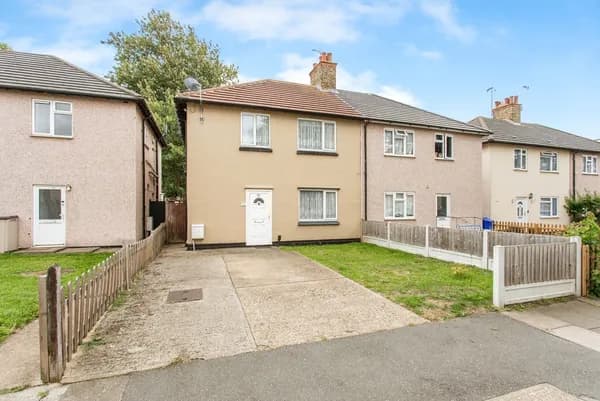 Ruskin Avenue, Southend-on-Sea, Essex..., Essex — photo 1