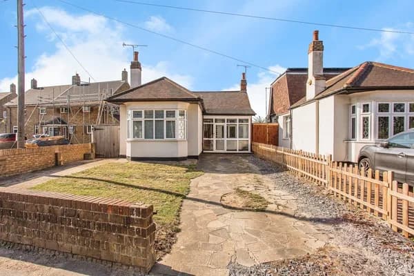 Eastern Avenue, Southend-on-Sea, Esse..., Essex — photo 1
