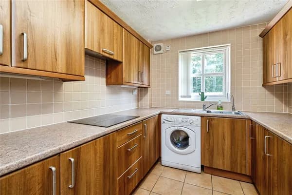 Bridge Broad Close, Wroxham, Norwich,..., Norwich — photo 3