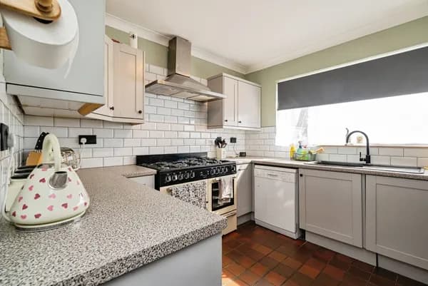 Mill Hill, Horning, Norwich, Norfolk,..., Norwich — photo 3