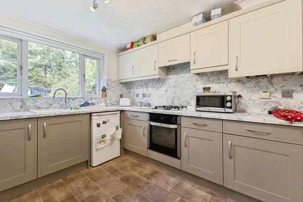 Ash Close, NORWICH, Norfolk, NR9, Norfolk — photo 3