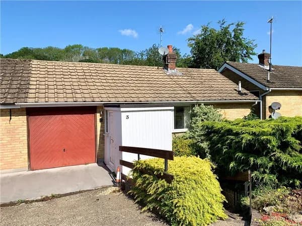 Flamborough Close, Biggin Hill, Weste..., Westerham — photo 1