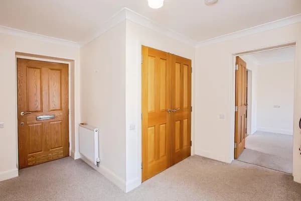 Elmtree Lodge, 66 Cranleigh Drive, Le..., Leigh-On-Sea — photo 2